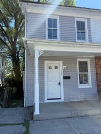 Building Photo - 130 E John St