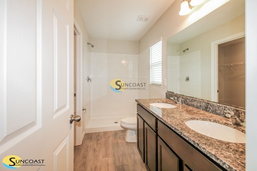 Building Photo - 14111 SW 48th Ct