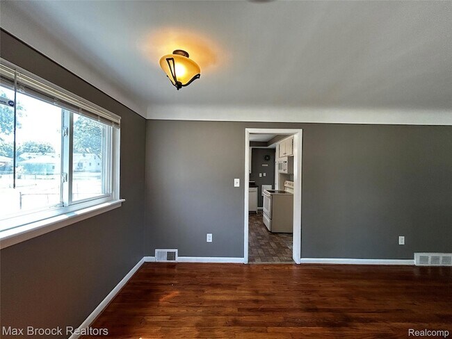 Building Photo - 21307 Le Fever Ave