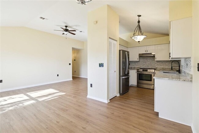 Building Photo - 3509 65th Ave Cir E