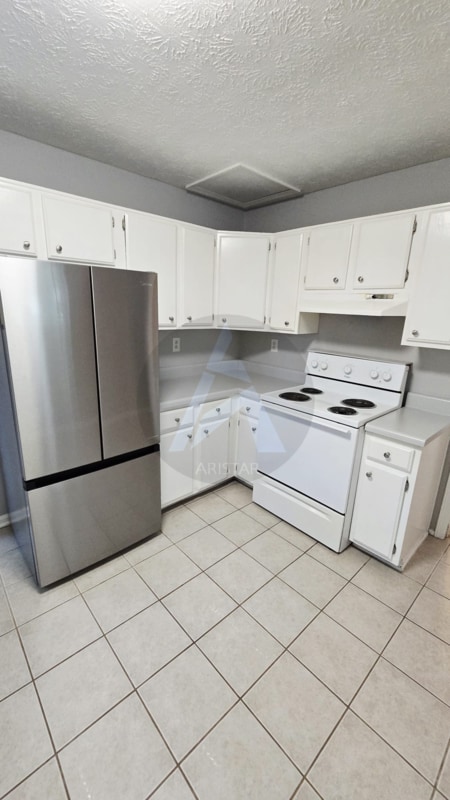 Building Photo - 180 Moonshadow Ct