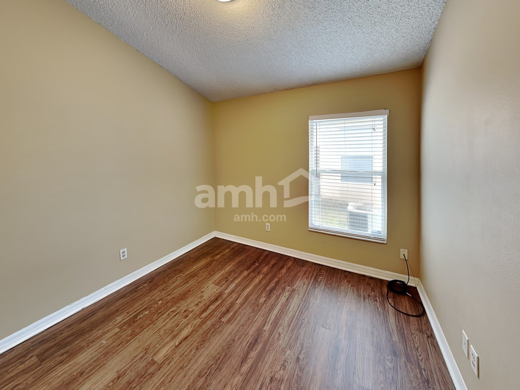 Building Photo - 12600 Parkbury Dr