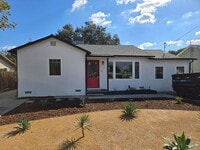 Building Photo - Home For Rent