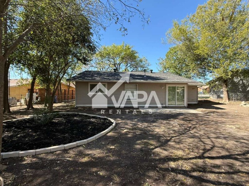 Building Photo - 8616 Sweet Maiden Dr