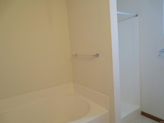 Building Photo - 193 N Furlong Dr