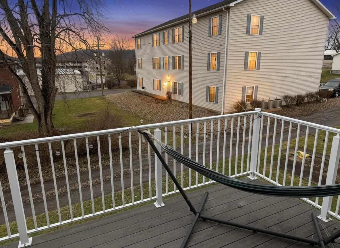 Building Photo - 429 Mansfield Ave