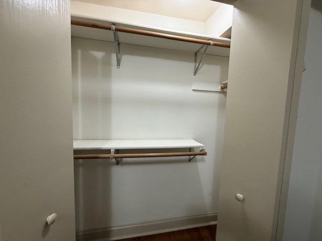 Building Photo - 827 N Wood St