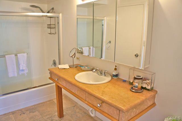 Building Photo - 4265 Marina City Dr