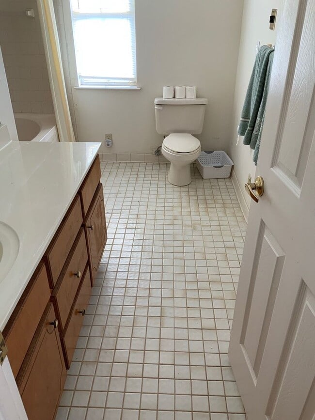 Building Photo - 971 Manningham Rd