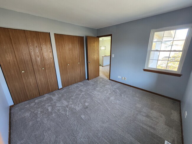 Building Photo - 840 Tamarac Blvd