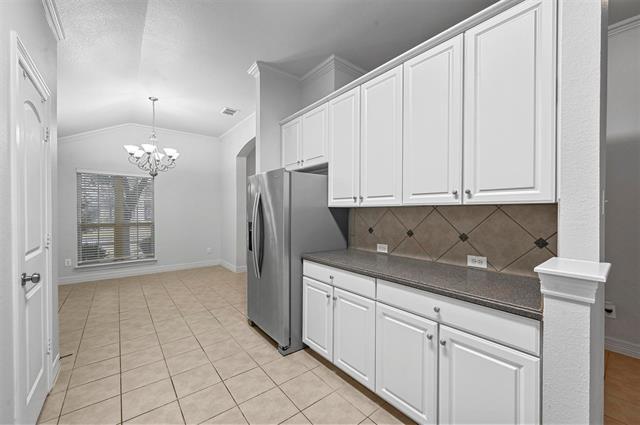 Building Photo - 1400 Rosson Rd