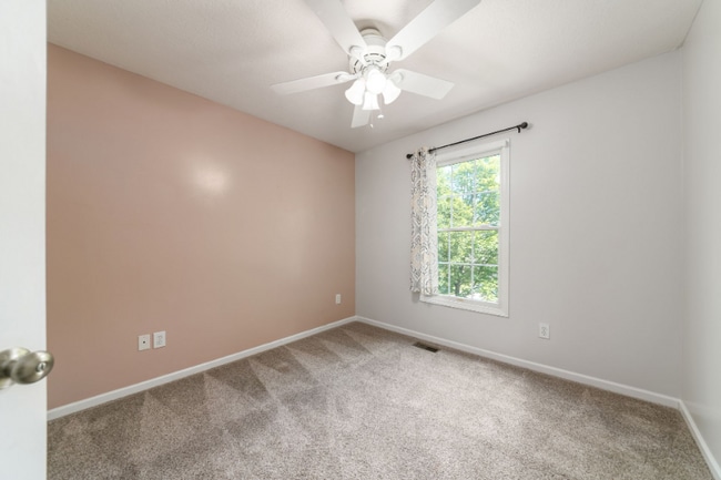 Building Photo - 8607 Clover Glade Dr