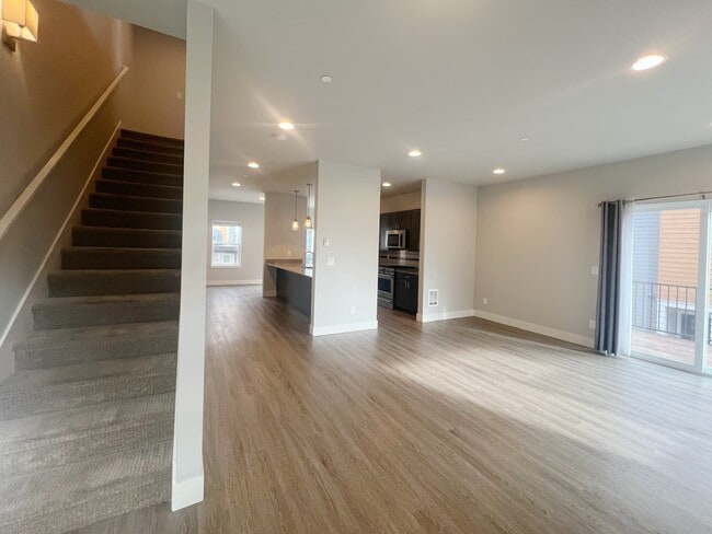 Building Photo - 18236 73rd Ave NE