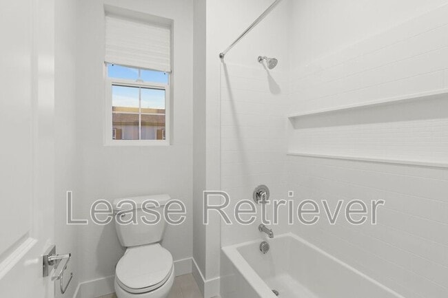 Building Photo - 1909 Ariana Pl