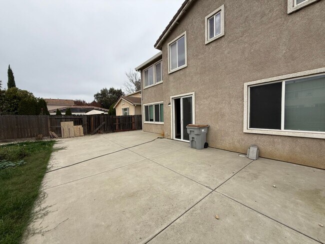 Building Photo - 1717 Monte Vista Ct