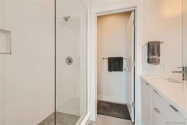 Building Photo - 2416 Eliot St