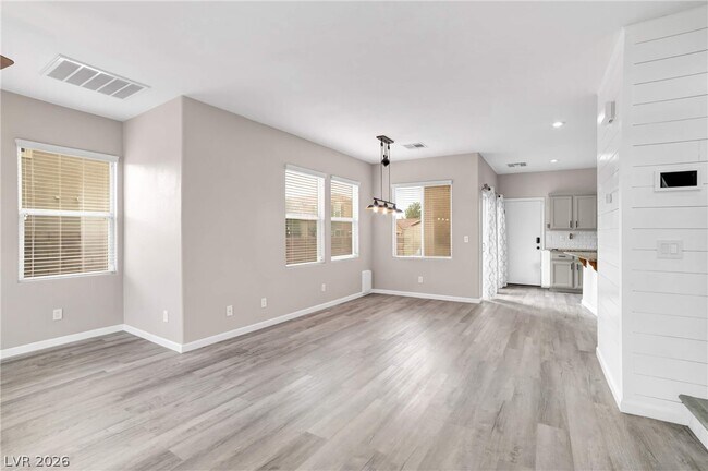 Building Photo - 12028 Hathaway Pines Dr