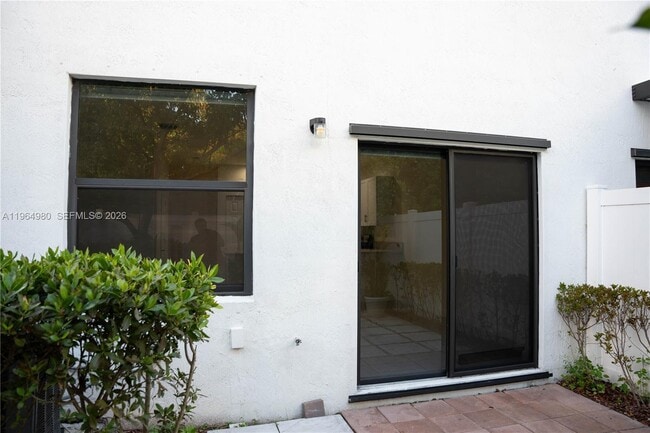 Building Photo - 11091 W 32nd Ln