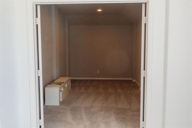 Building Photo - 3000 Aurora Mist Dr