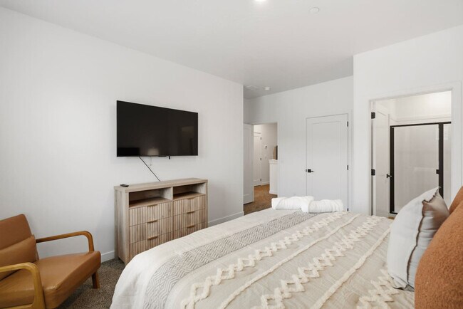 Building Photo - 1706 Ripple Rock Dr