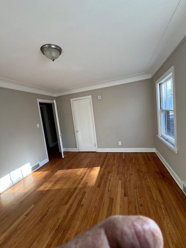 Building Photo - 5214 Hereford St