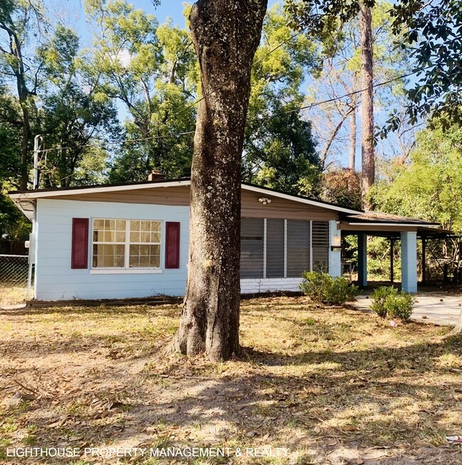 Primary Photo - Charming 3 Bed/1 bath Home in Murray Hill!