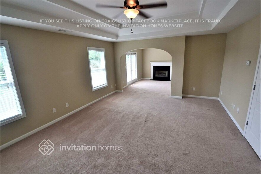 Building Photo - 825 Kaitlyn Dr