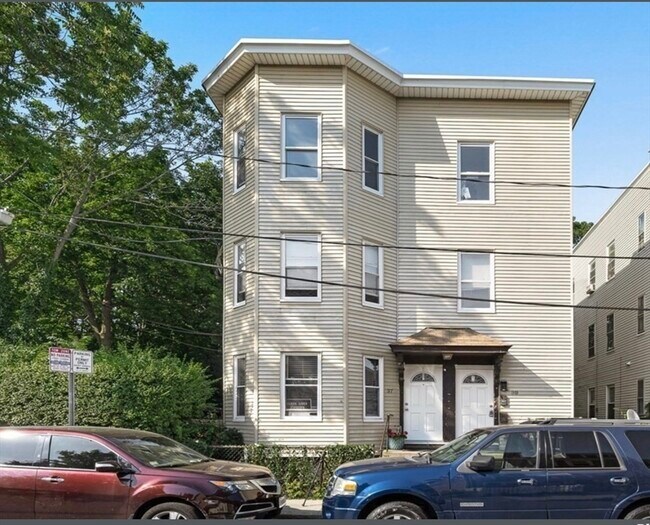 Building Photo - 39 Hayes St