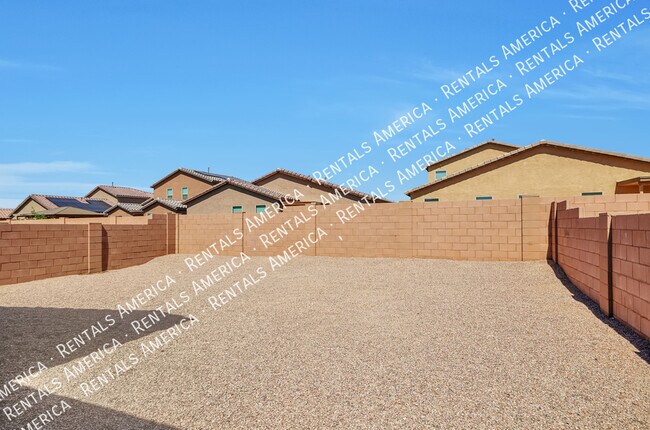 Building Photo - 6325 S Crescent Peak Dr