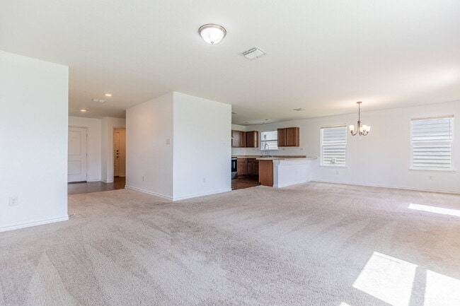 Building Photo - 2418 Bart Cv