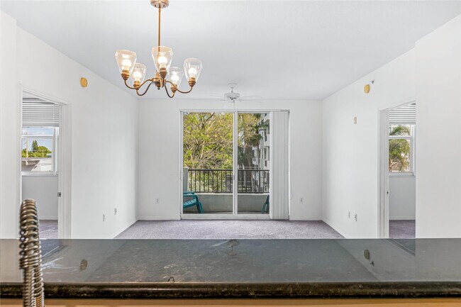 Building Photo - 2421 NE 65th St