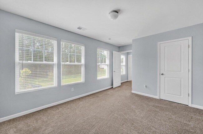 Building Photo - 454 Fox Sparrow Ct