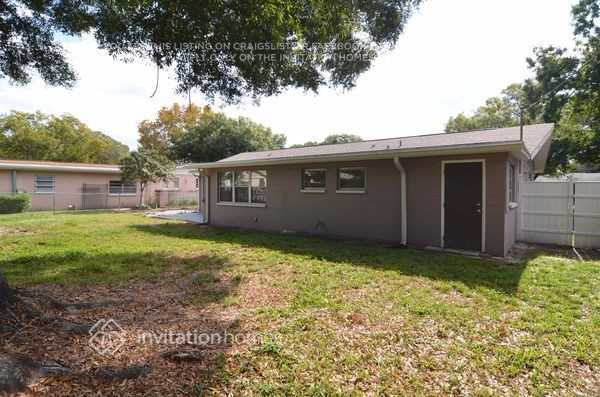 Building Photo - 703 Leisure Ave