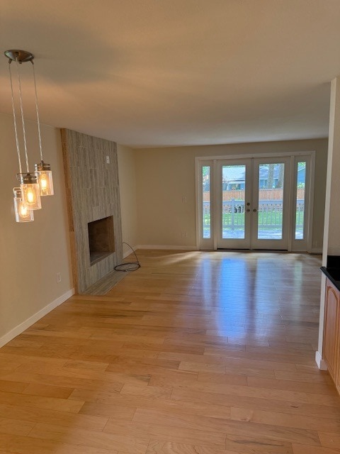 Building Photo - RARE FIND! 5 Bedroom Rambler with Fenced i...