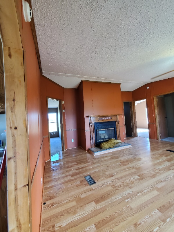 Building Photo - 4823 Drake Rd