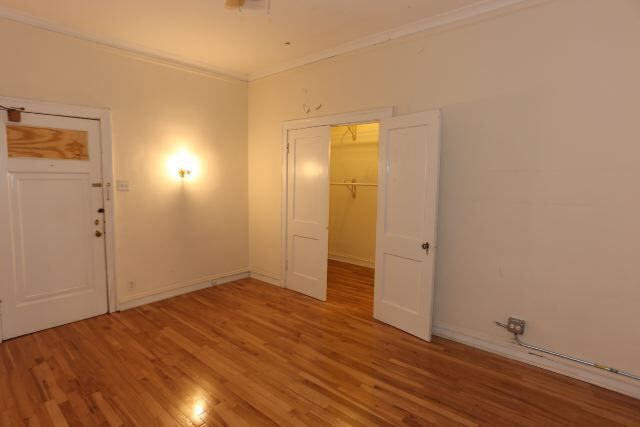 Building Photo - 4349 N Damen Ave