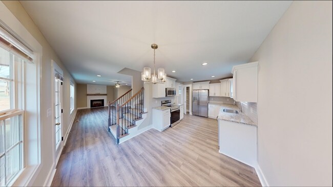Building Photo - Beautifully Upgraded Home with Large Eat-In Kitchen And Spacious Primary Suite