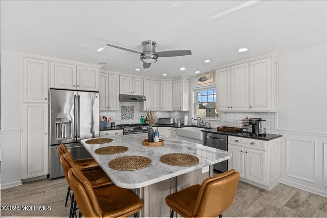 Building Photo - 447 NJ-35