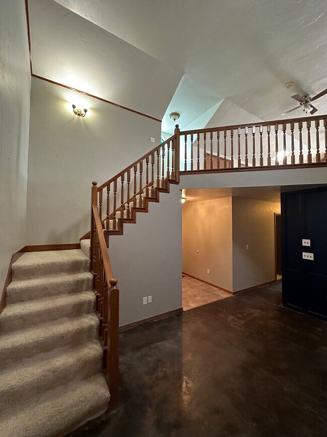 Building Photo - 17600 Durbin Park Rd