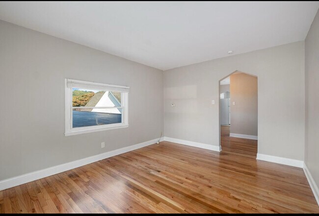 Building Photo - OX Properties