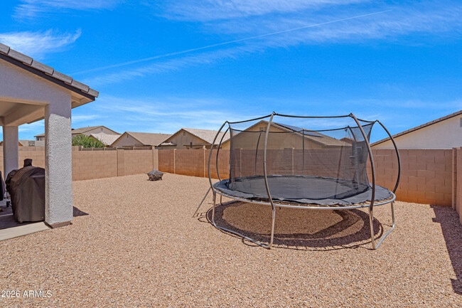 Building Photo - 4215 Tinker Dr