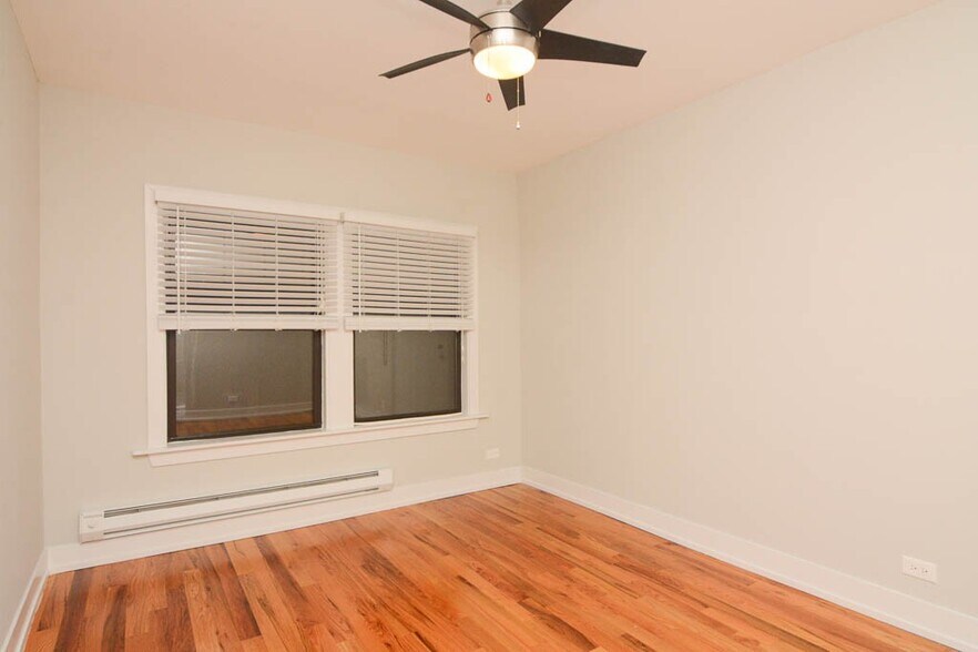 Building Photo - 550 Chestnut St