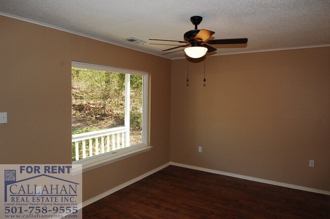 Building Photo - Updated 3 Bedroom NLR Home
