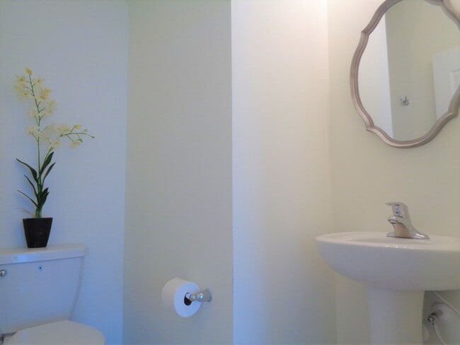 Building Photo - Vero Beach Rentals. Vero Beach Rent, LLC and Property Management Company