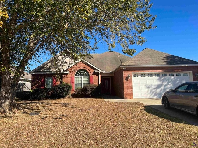 Primary Photo - 202 Chasen Ct