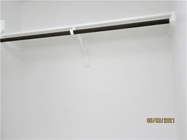 Building Photo - 106 Coyote Trail