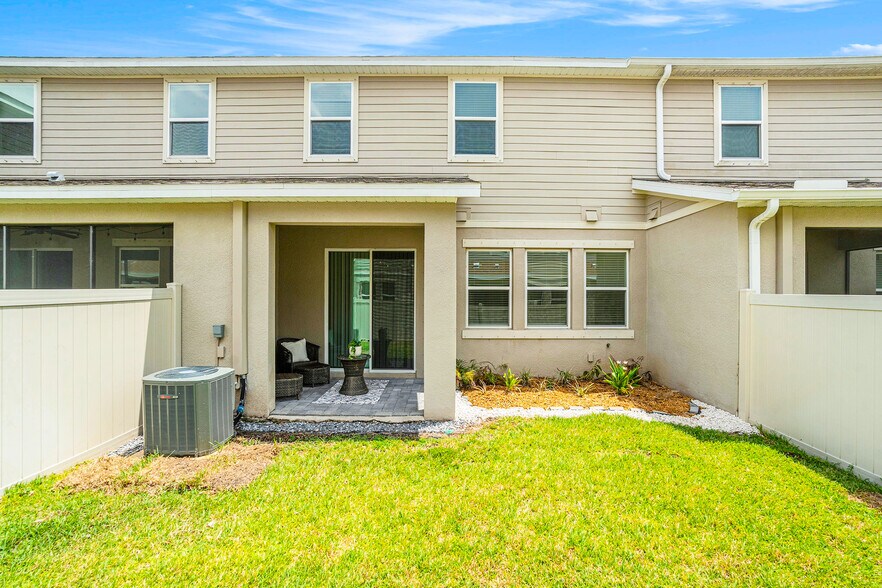 Building Photo - 1105 Lady Gouldian Ct