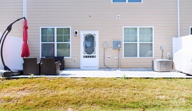 Building Photo - 1463 Bramblewood Dr