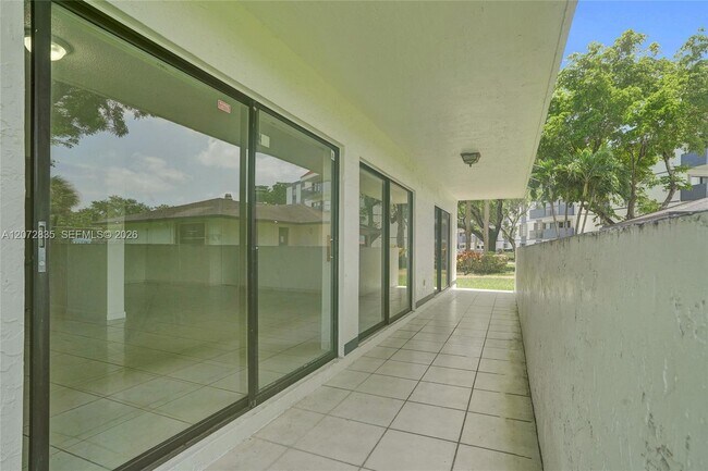 Building Photo - 5700 SW 127th Ave