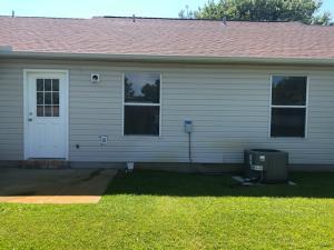Building Photo - 2054 Sunvista Ln